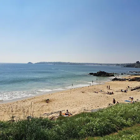 180° Panoramic Sea View, Direct Beach Location, Holiday home *